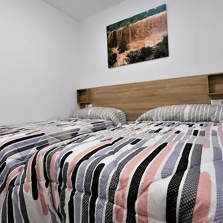 Apartment Gegant De Pedra Adzaneta