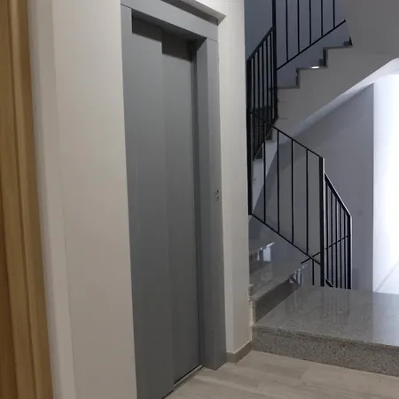Gegant De Pedra Apartman Adzaneta